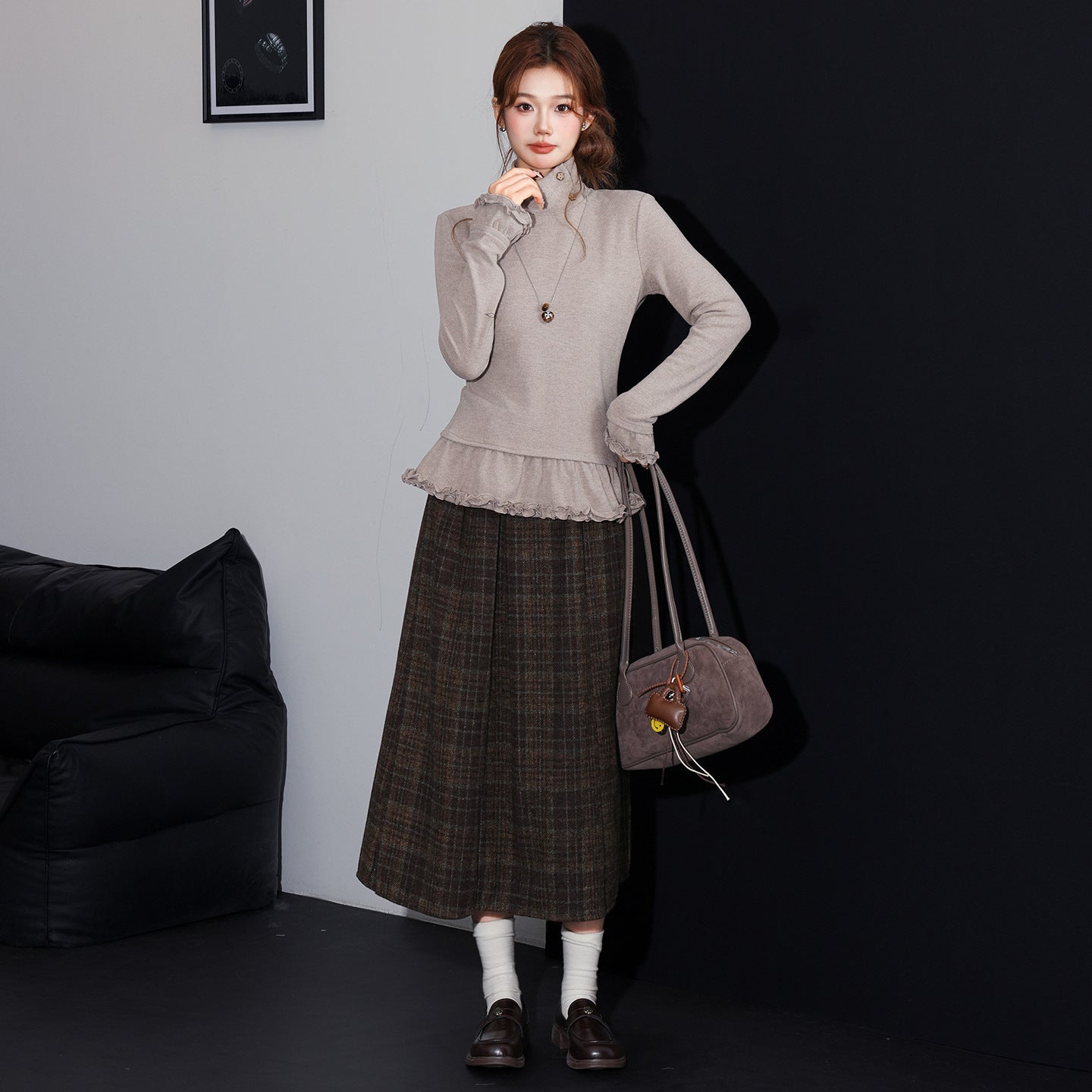 Chic Ruffled Hem High Neck Thick Long Sleeve T-Shirt for Women, Slim Fit Inner Layer Layering Basic Top