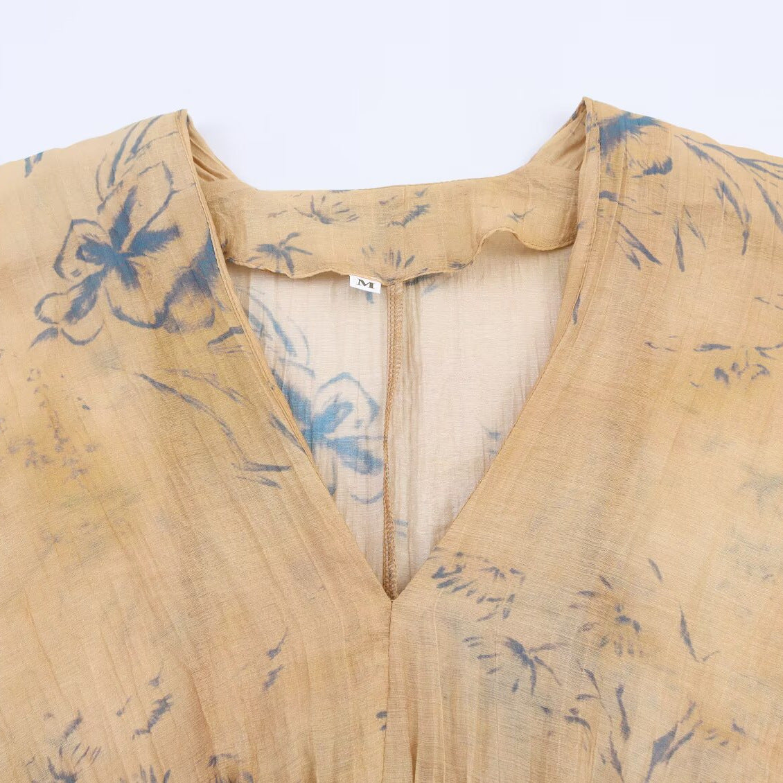 V-neck printed long sleeved top