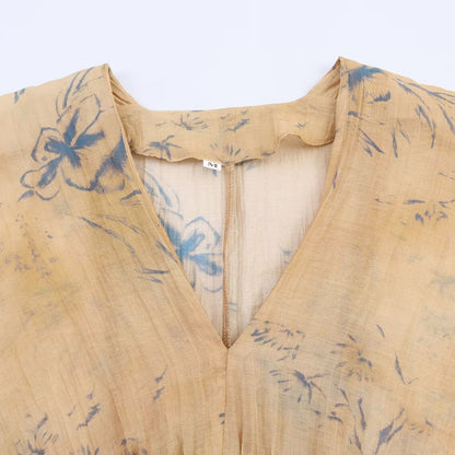 V-neck printed long sleeved top