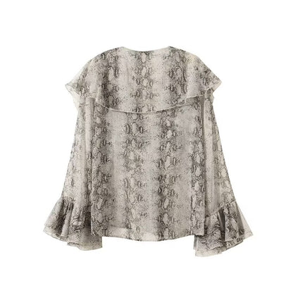 Gentle style design with snake print and ruffle edge V-neck shirt