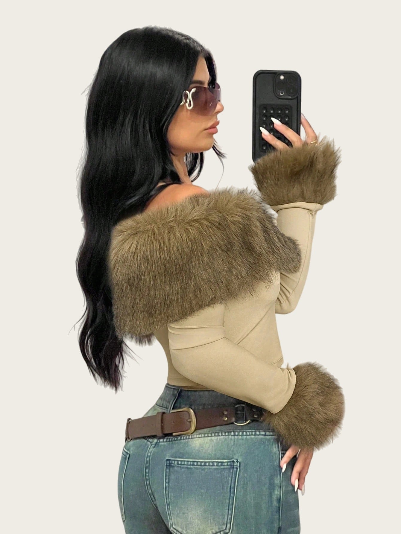 Chic Faux Fur Collar Off-Shoulder Long Sleeve Women's T-Shirt, Fashion Streetwear, Slim Fit, Casual Top for Spring and Autumn