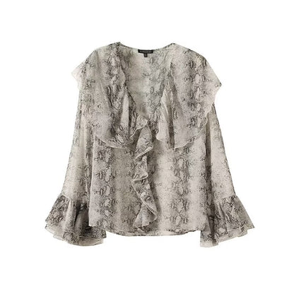 Gentle style design with snake print and ruffle edge V-neck shirt